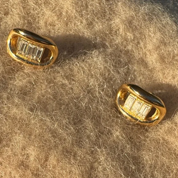 Christian Dior Designer Stacked Stud Earrings - Picture 3 of 9